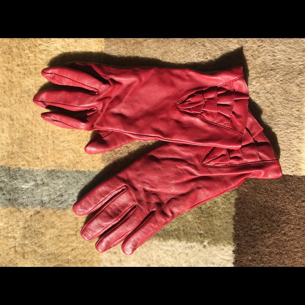 Red leather gloves cashmere lined